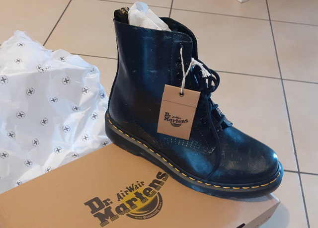 Sinceridad Natura Útil Timberland vs Dr. Martens Boots: Which Brand is Better? | Casual  Geographical