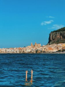 4 Best Italian Beach Towns, Cefalu, Sicilia