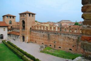 13. Castelvecchio (Verona, Veneto), Italy 2