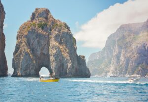 2 Luxury Beach Towns in Italy, Capri