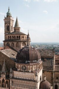2 Medieval Towns in Italy, Bergamo, Basilica di Santa Maria Maggiore