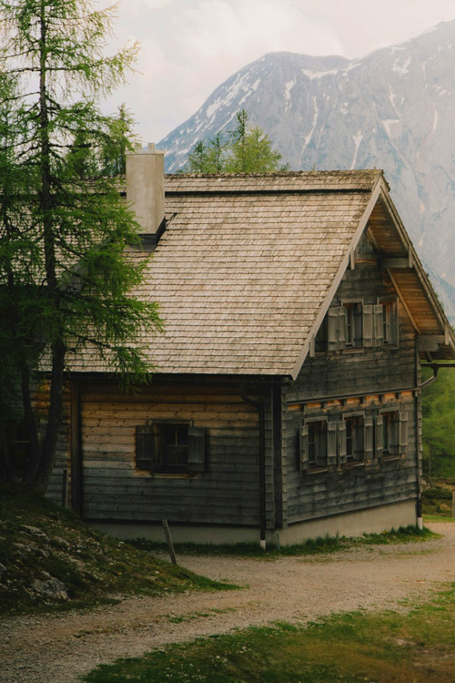 Mountain Cabin – Austria