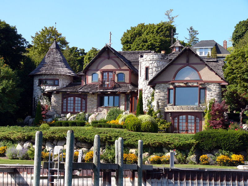 Charlevoix, Michigan, Earl Young House